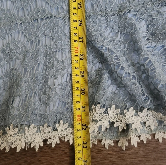 Cloud Season Paris Lace Dress - Picture 7 of 10